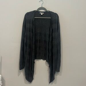Dana Buchman open grey cardigan